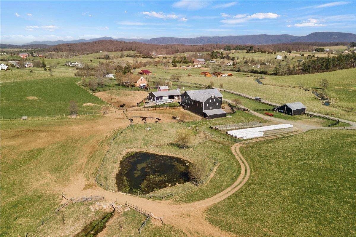 1308 Long Meadow Rd