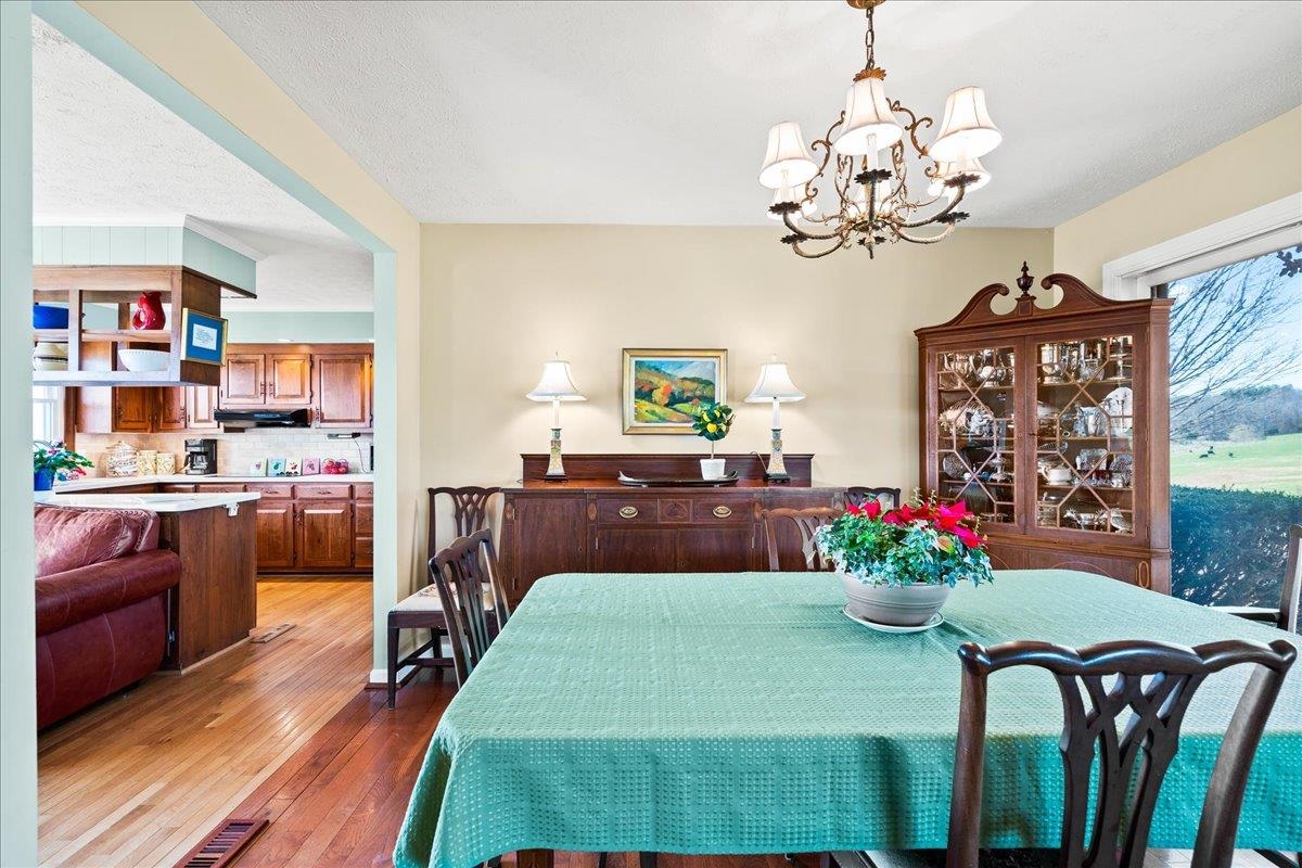 1308 Long Meadow Rd