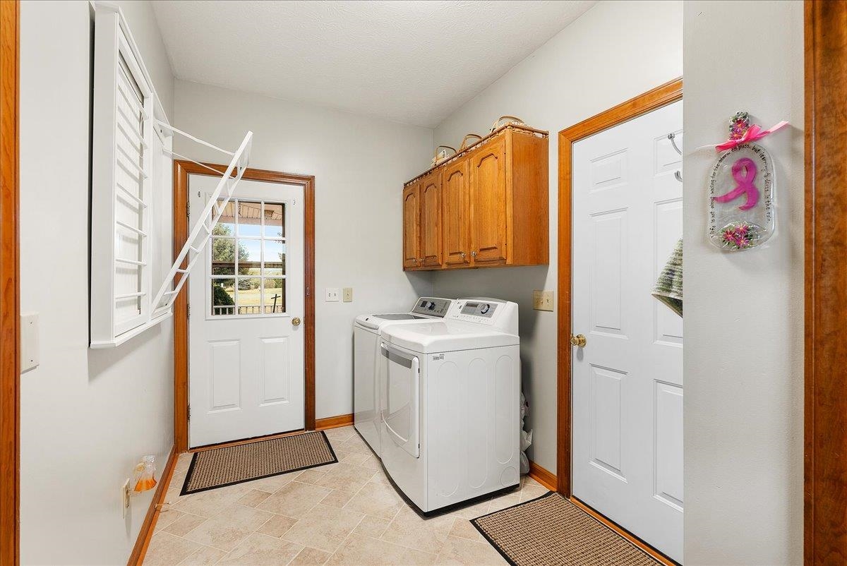 38 Teaberry Ct