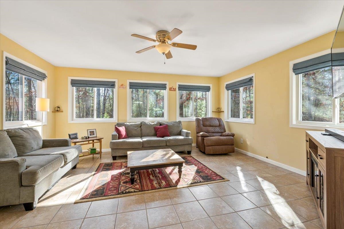 157 Plecker Dr