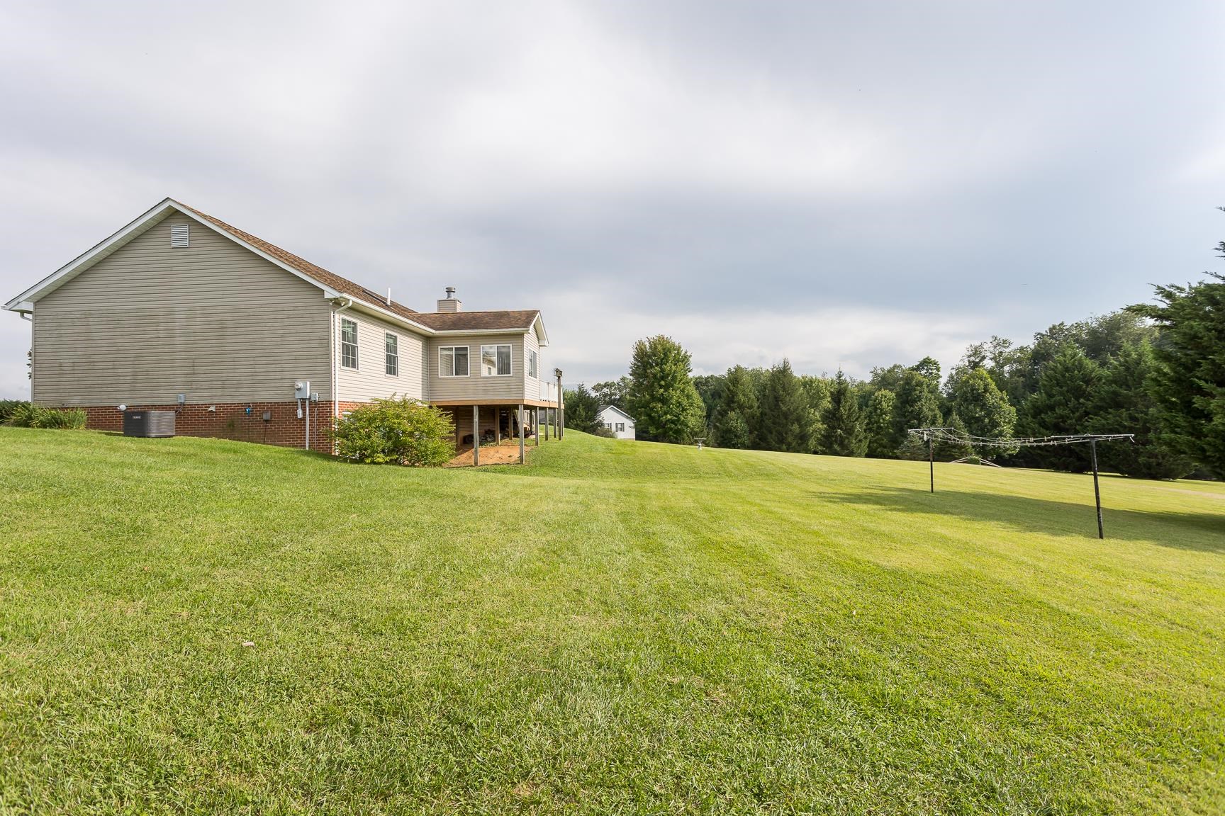 53 Teaberry Ct