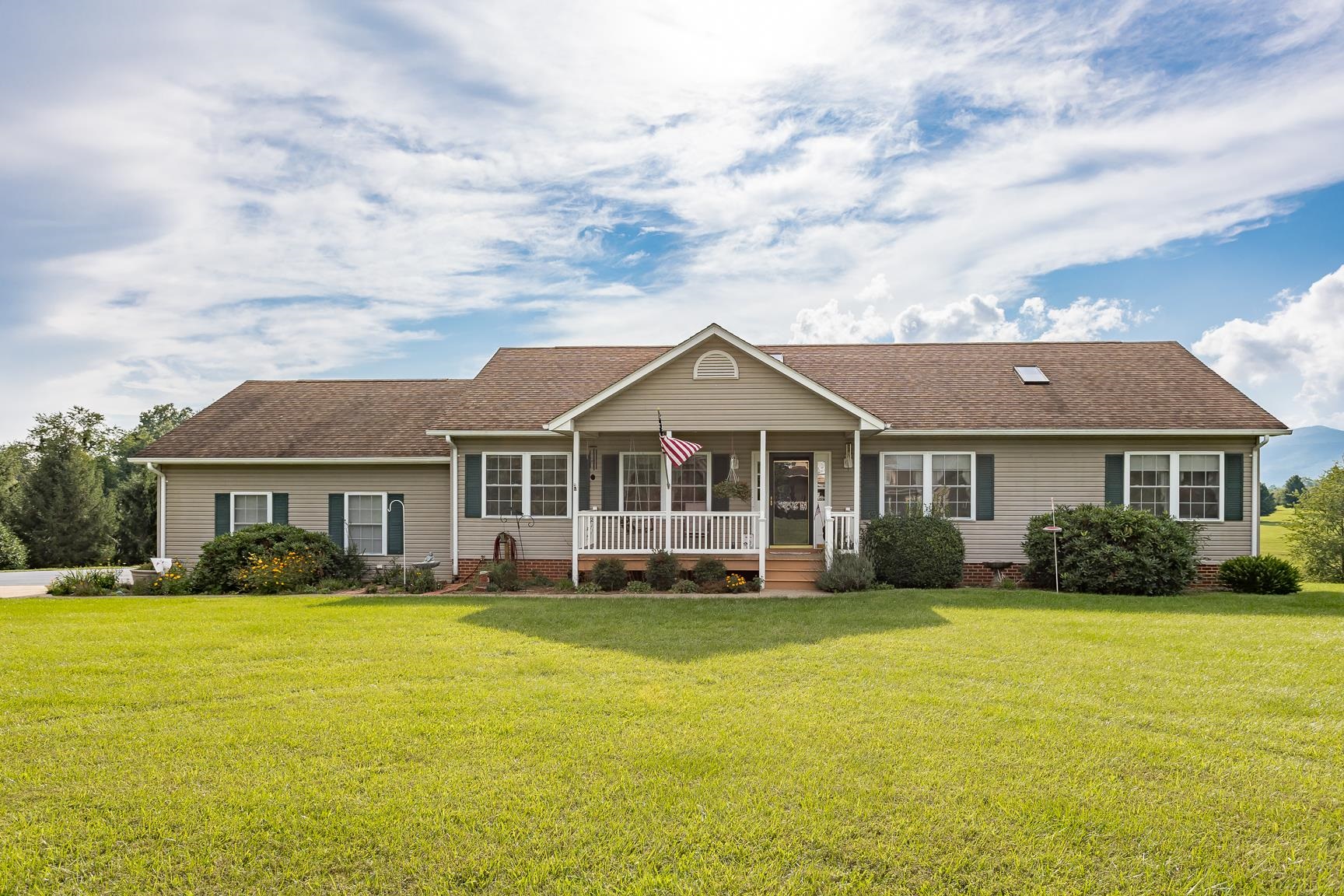 53 Teaberry Ct