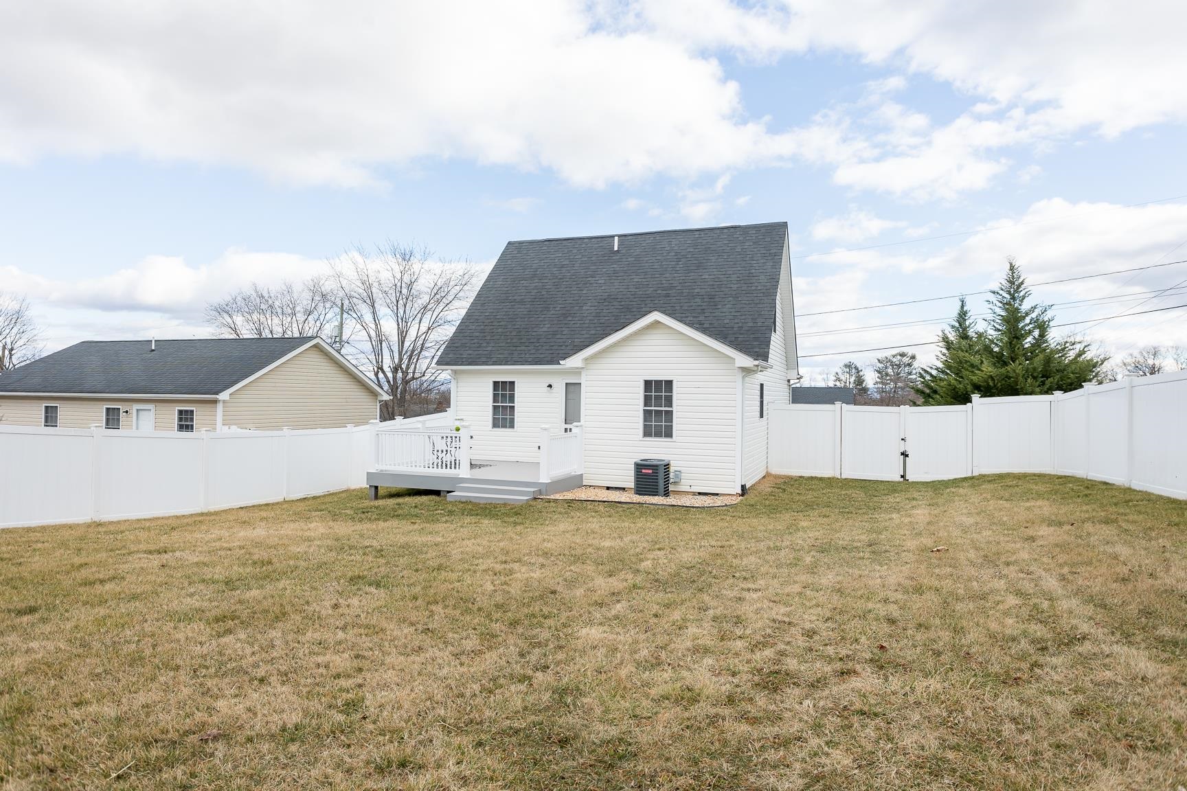 67 Augusta St