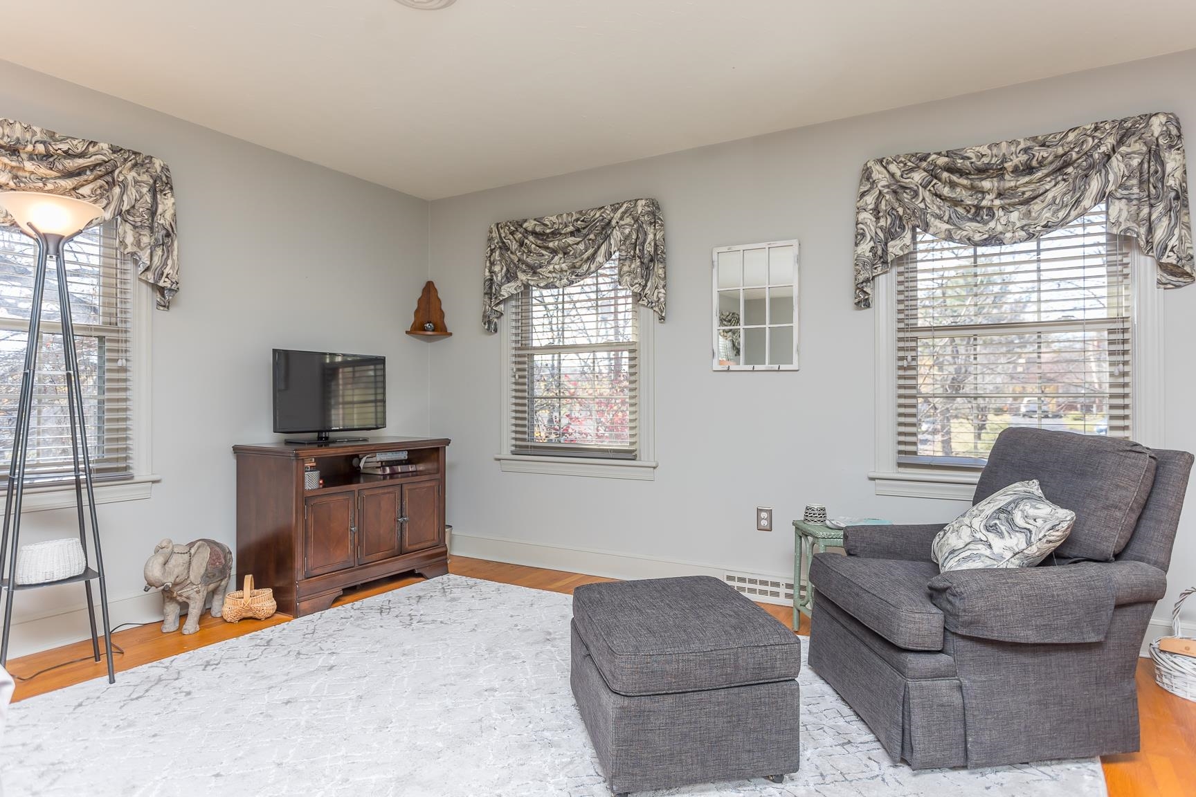 229 Taylor St