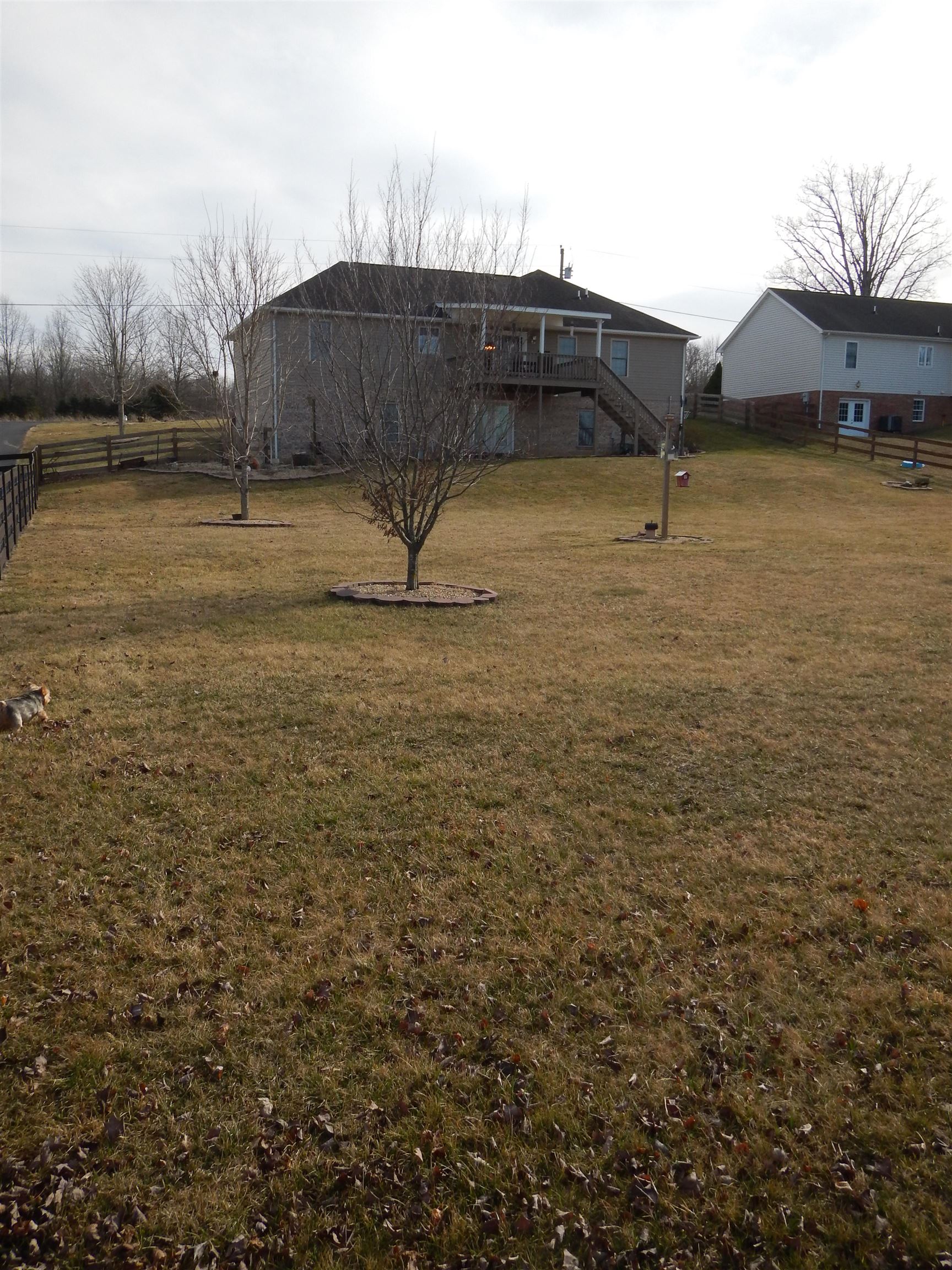 3983 Lyndhurst Rd