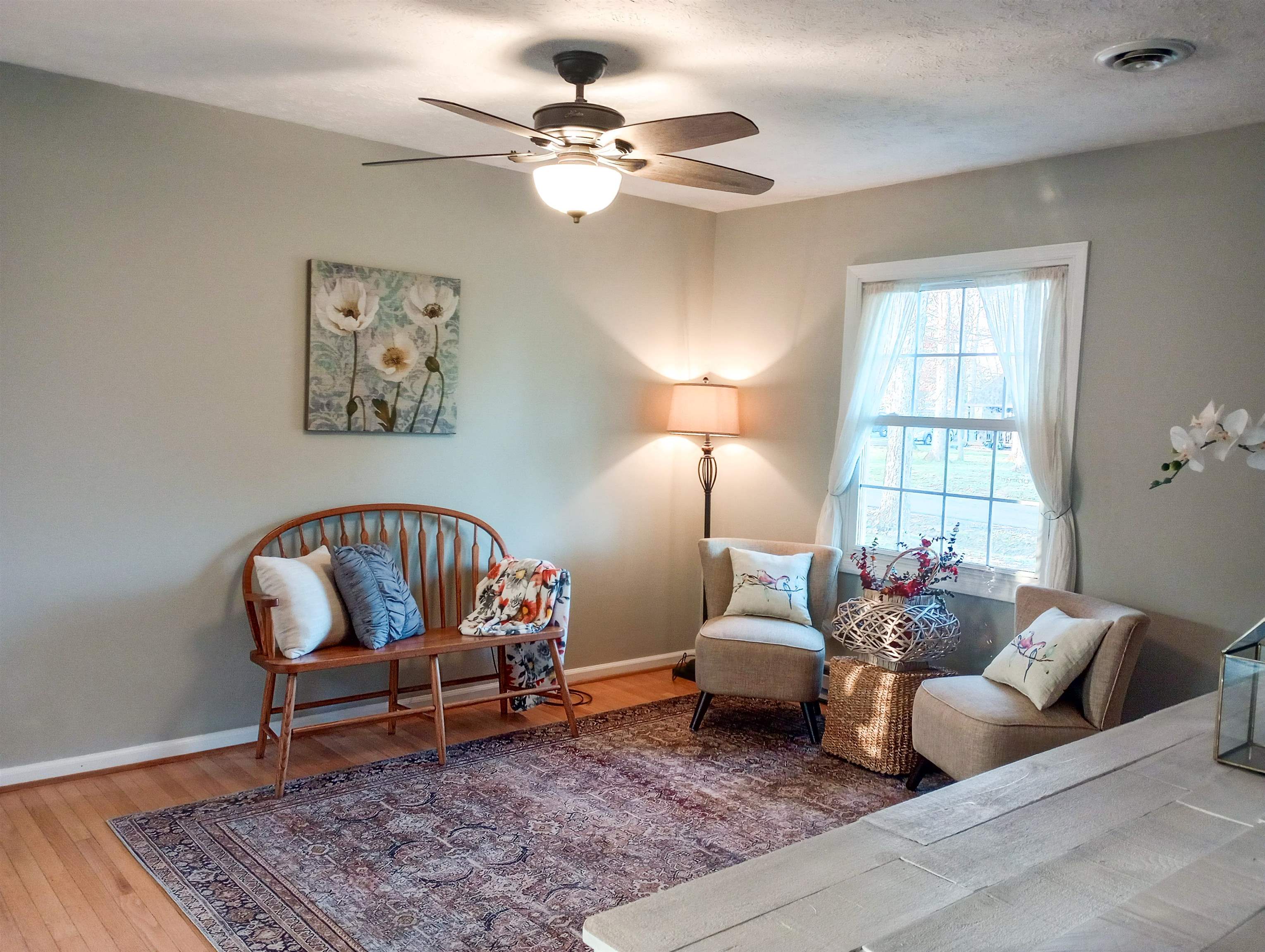 124 Forest Springs Dr