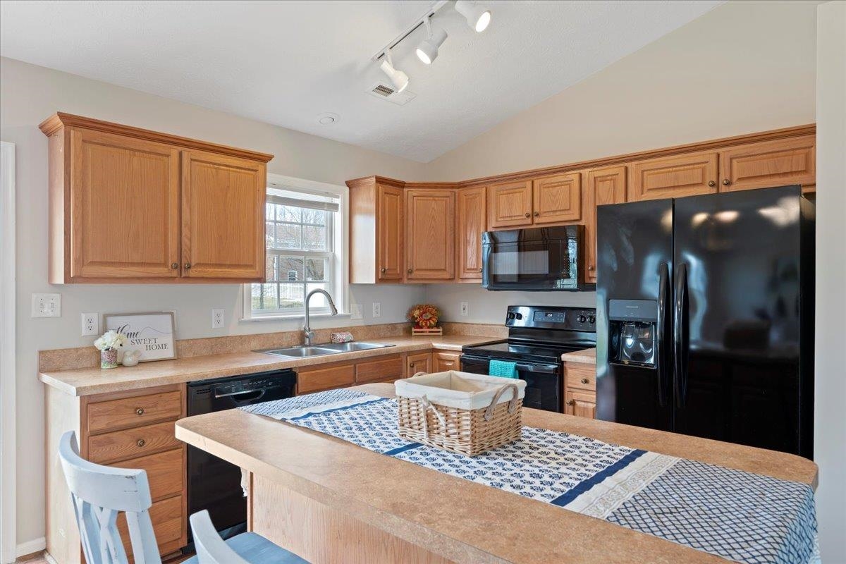 29 Clayton Ct