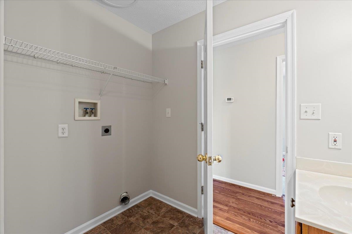 29 Clayton Ct