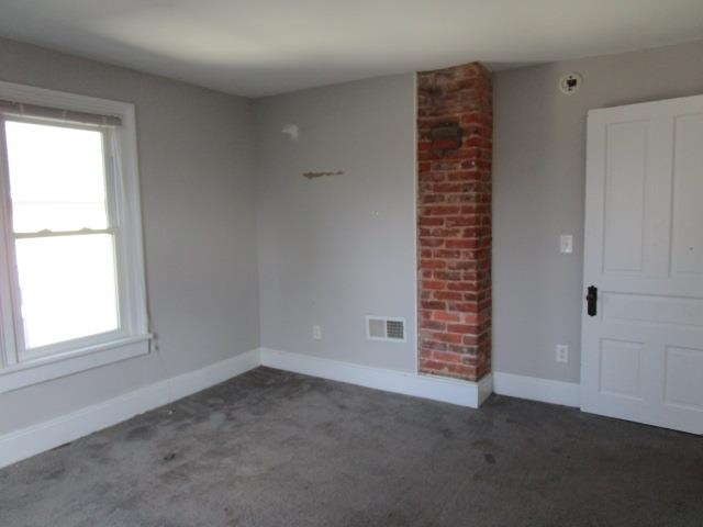 126 Thompson St