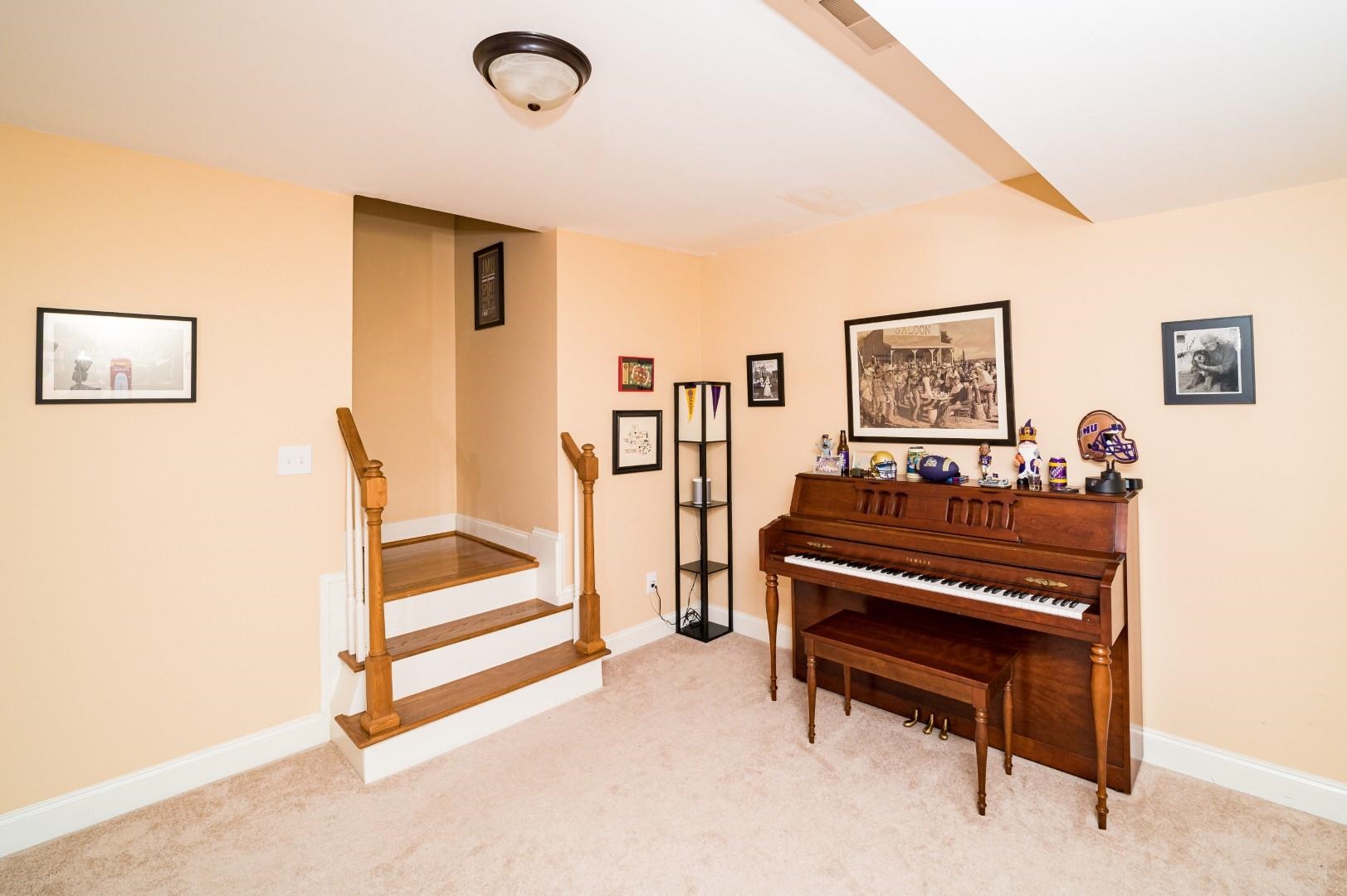 13 Perryville Ct
