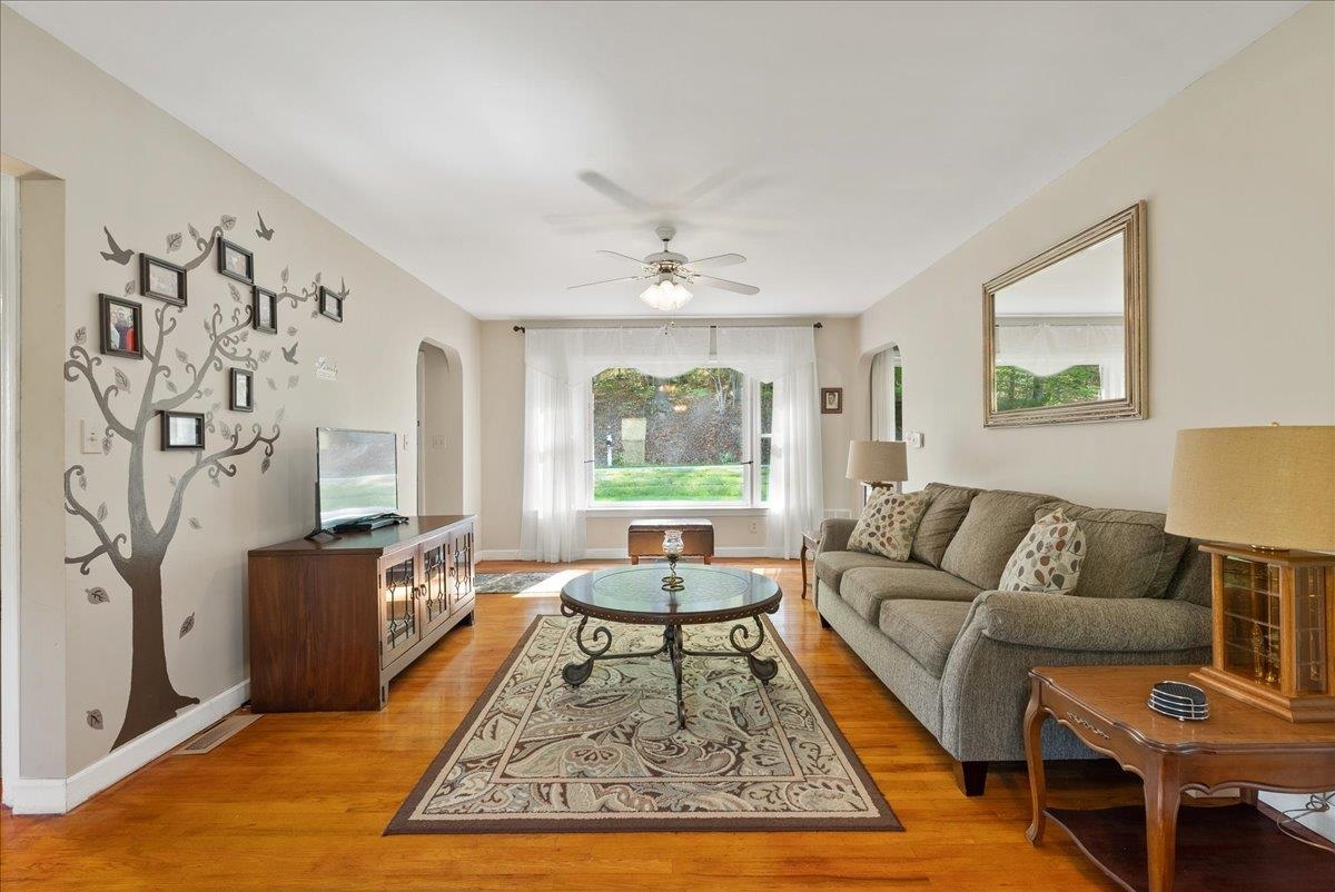 5612 Jackson River Rd
