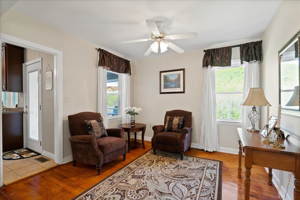 5612 Jackson River Rd