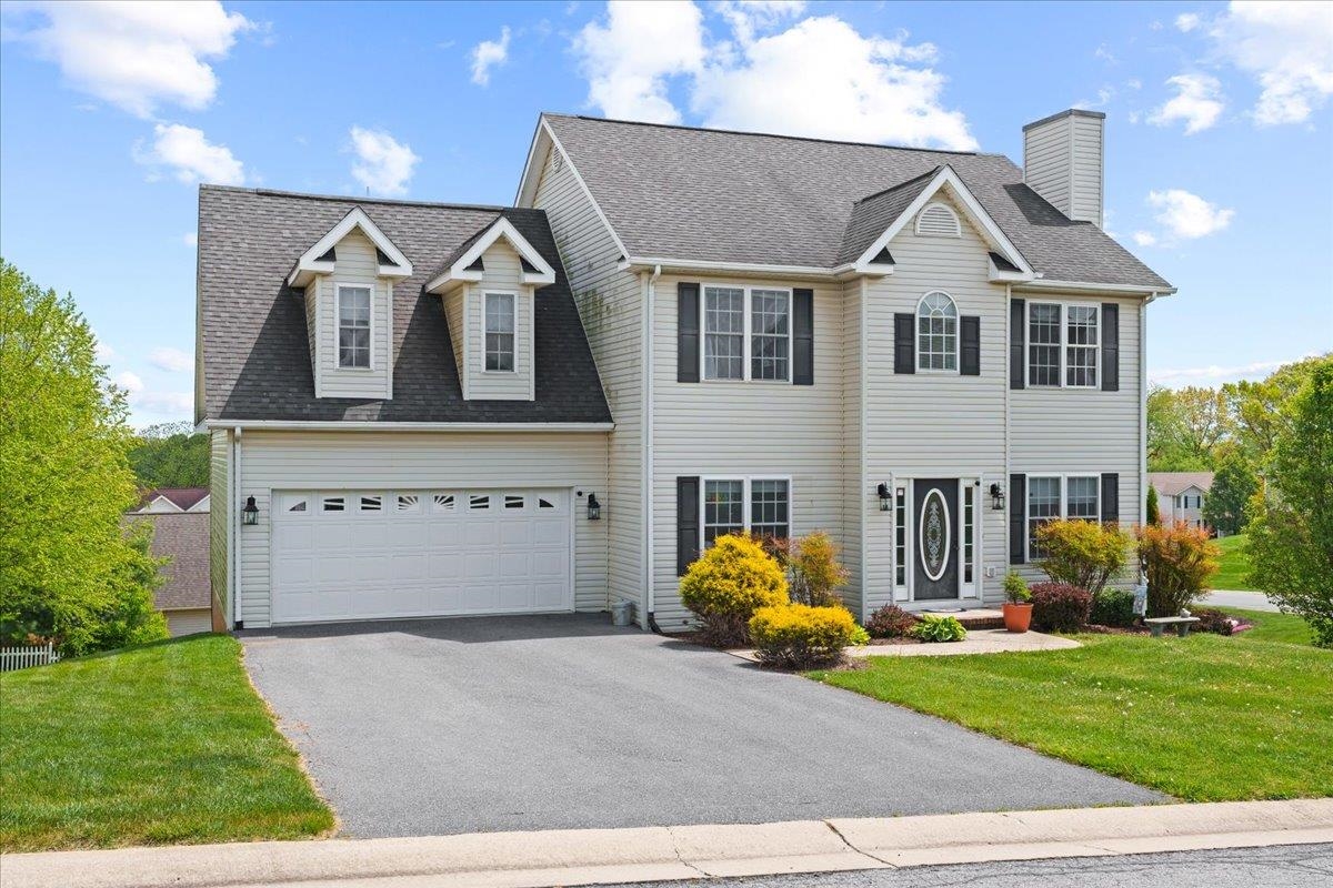 104 Shawn Cir