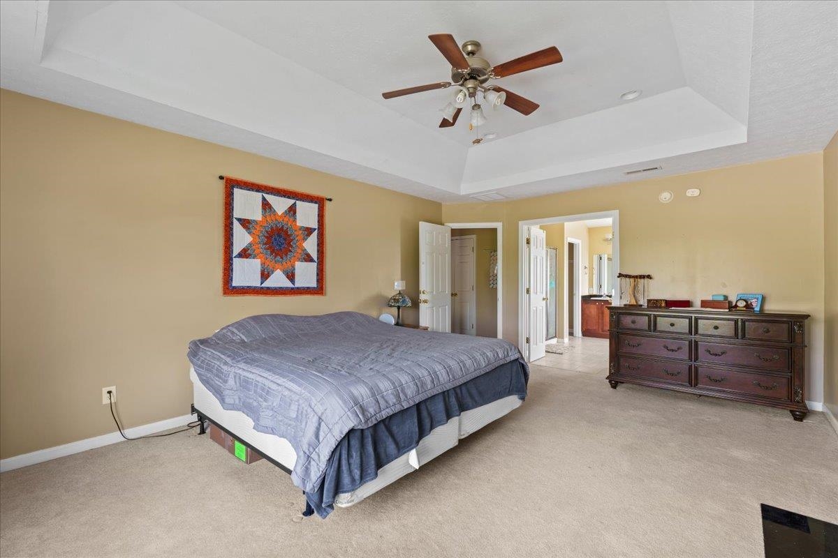 104 Shawn Cir