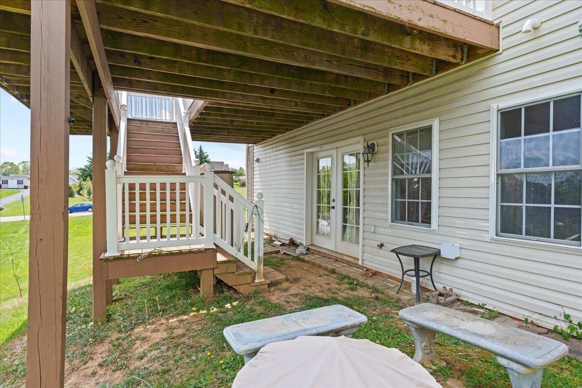 104 Shawn Cir