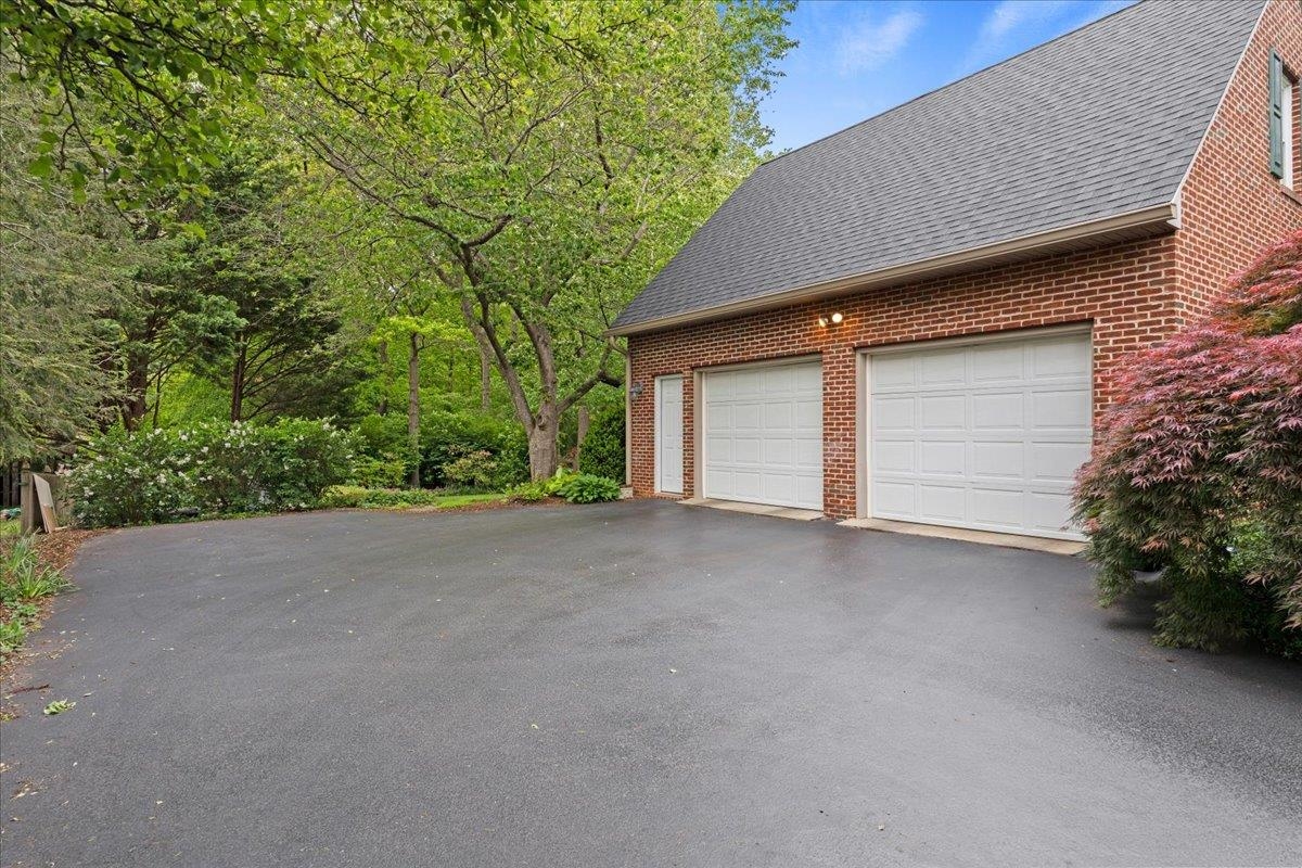 505 Pelham Dr