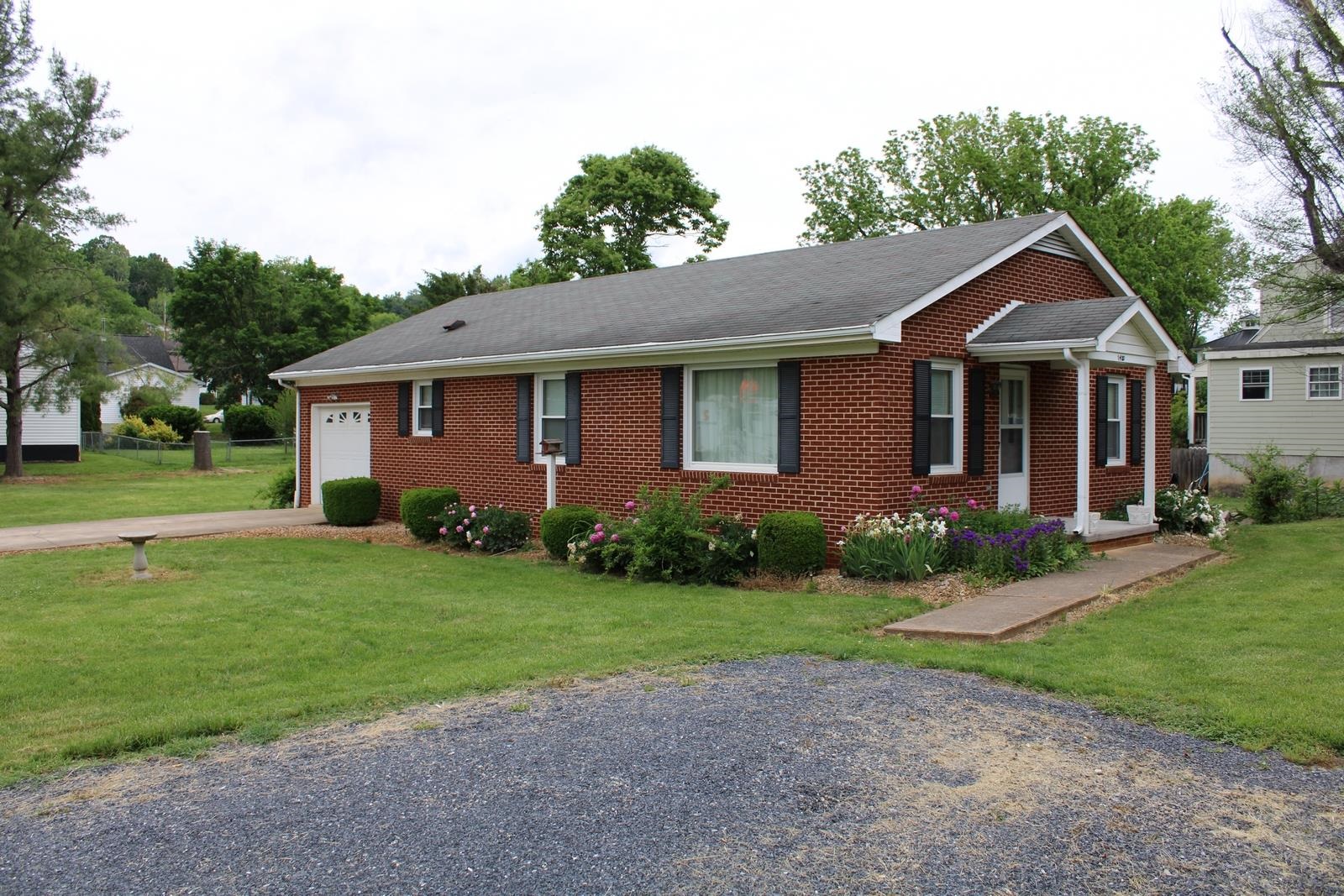 1400 Springhill Rd