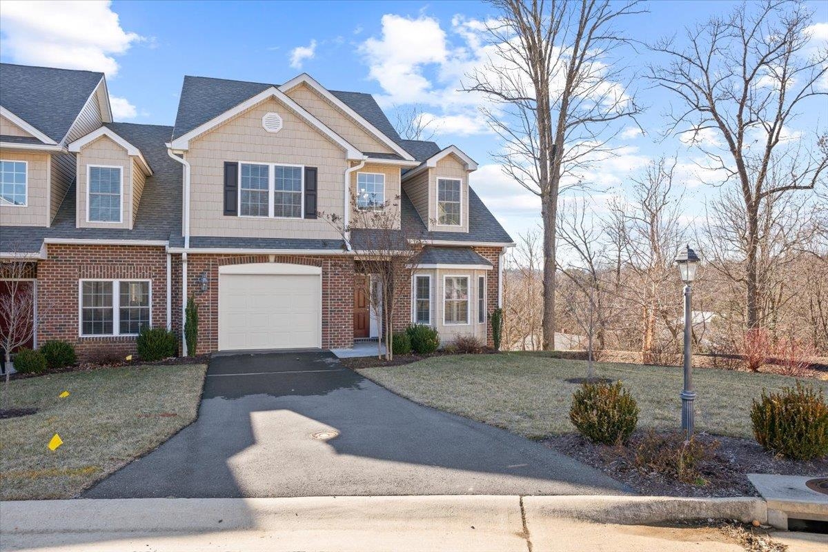 234 Forest Ridge Rd