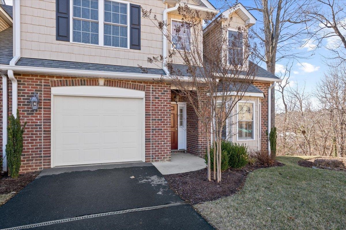 234 Forest Ridge Rd