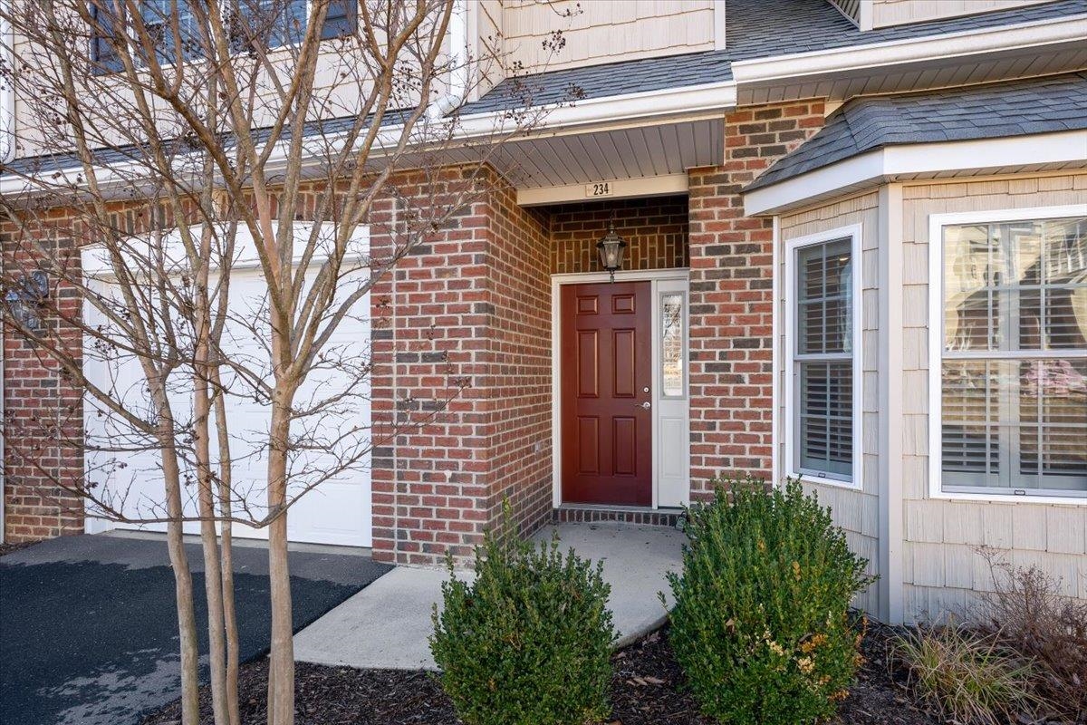 234 Forest Ridge Rd