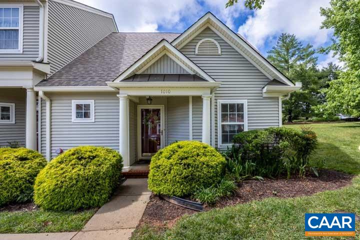 Somer Chase End Unit Townhome offers convenient location with numerous amenities available.  All new stainless  appliances in a suprisingly large kitchen, fresh coat of paint, PRACTICALLY NEW HOT WATER HEATER(2018) & HVAC(2019)  Primary Bedroom and bath on the main level, Beautiful living room with vaulted ceiling and gas logs fireplace make this two bedroom two bath townhome in the Hollymead nieghborhood a wonderful opportunity.