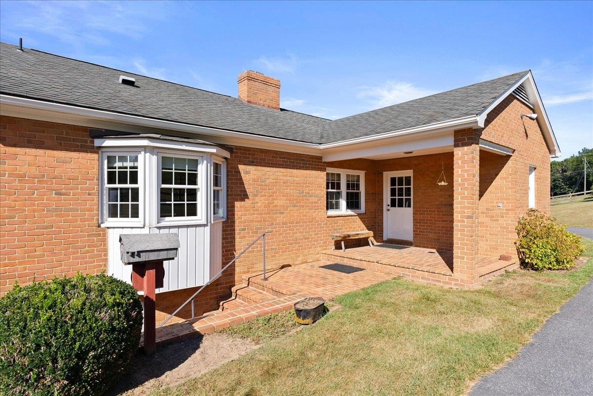 3538 Churchville Ave
