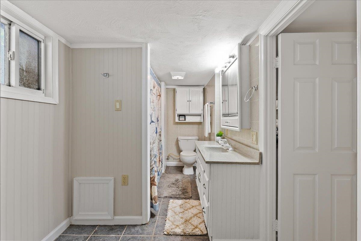 727 Cherry Hill Dr