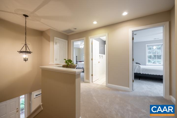 2140 Quail Run Ln