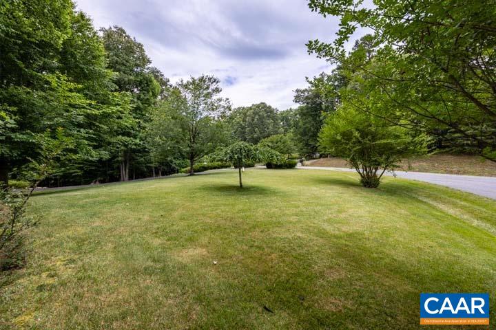 2140 Quail Run Ln