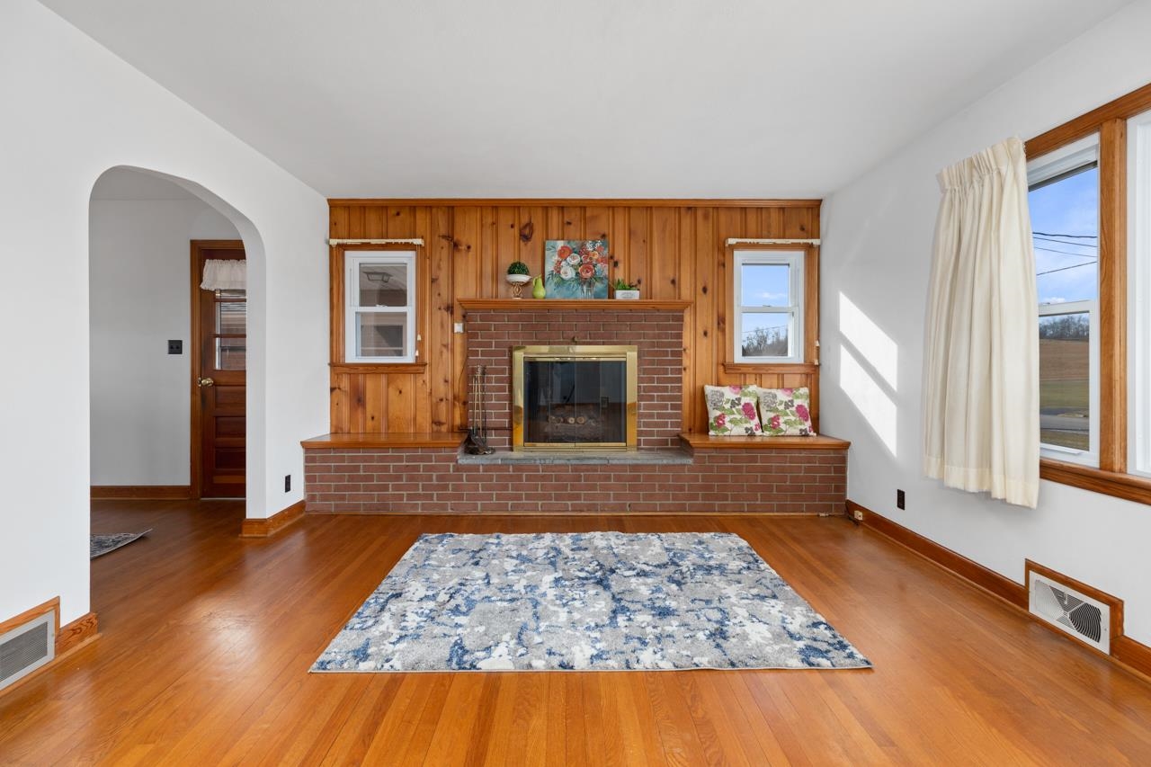 5294 Lee Jackson Hwy