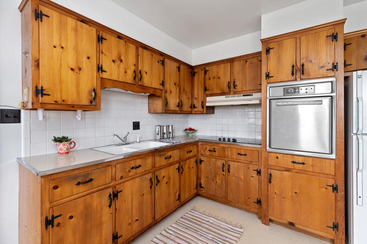 5294 Lee Jackson Hwy