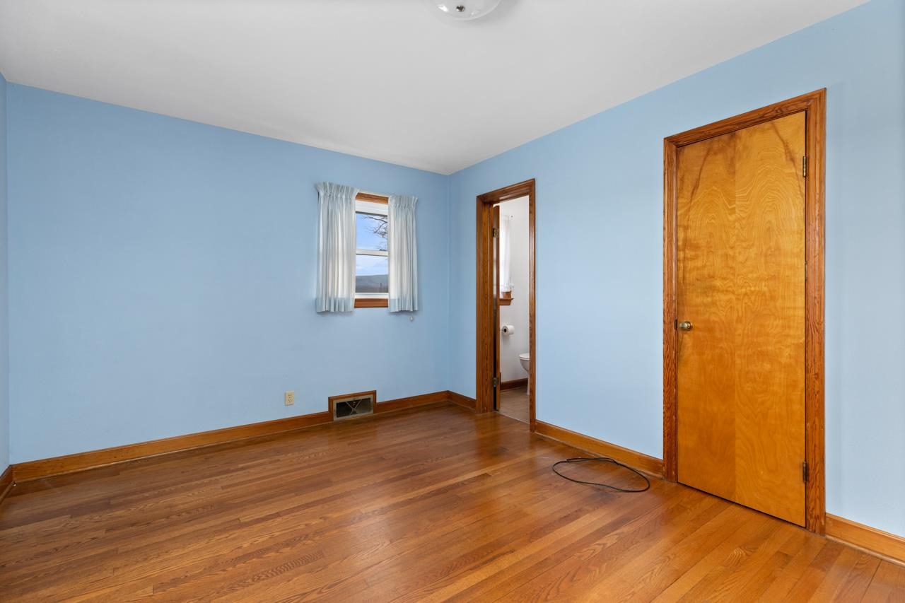 5294 Lee Jackson Hwy