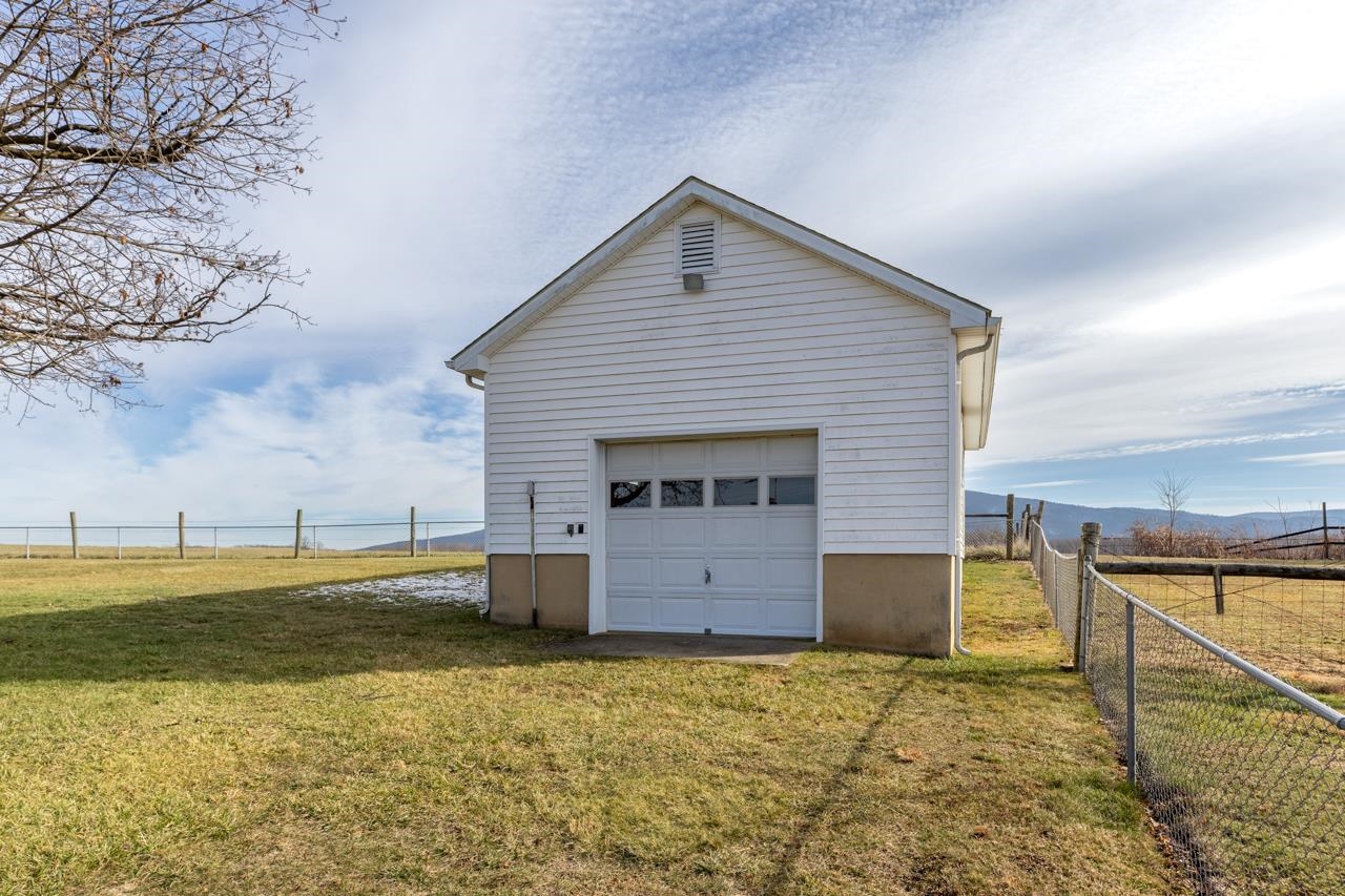 5294 Lee Jackson Hwy