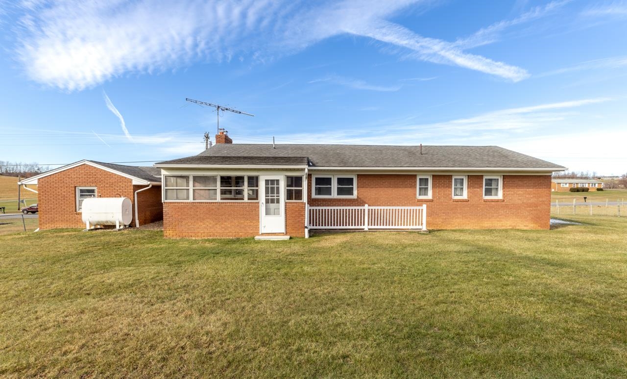 5294 Lee Jackson Hwy