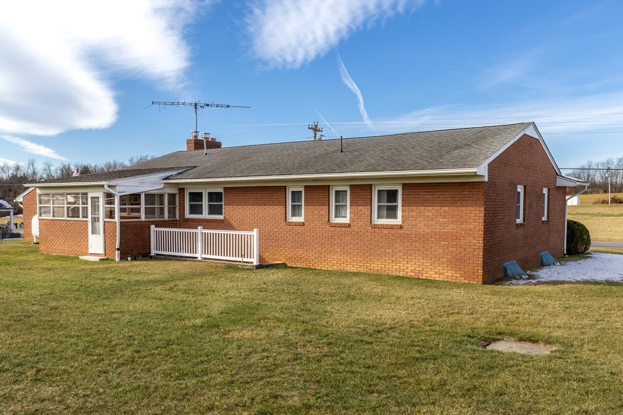 5294 Lee Jackson Hwy