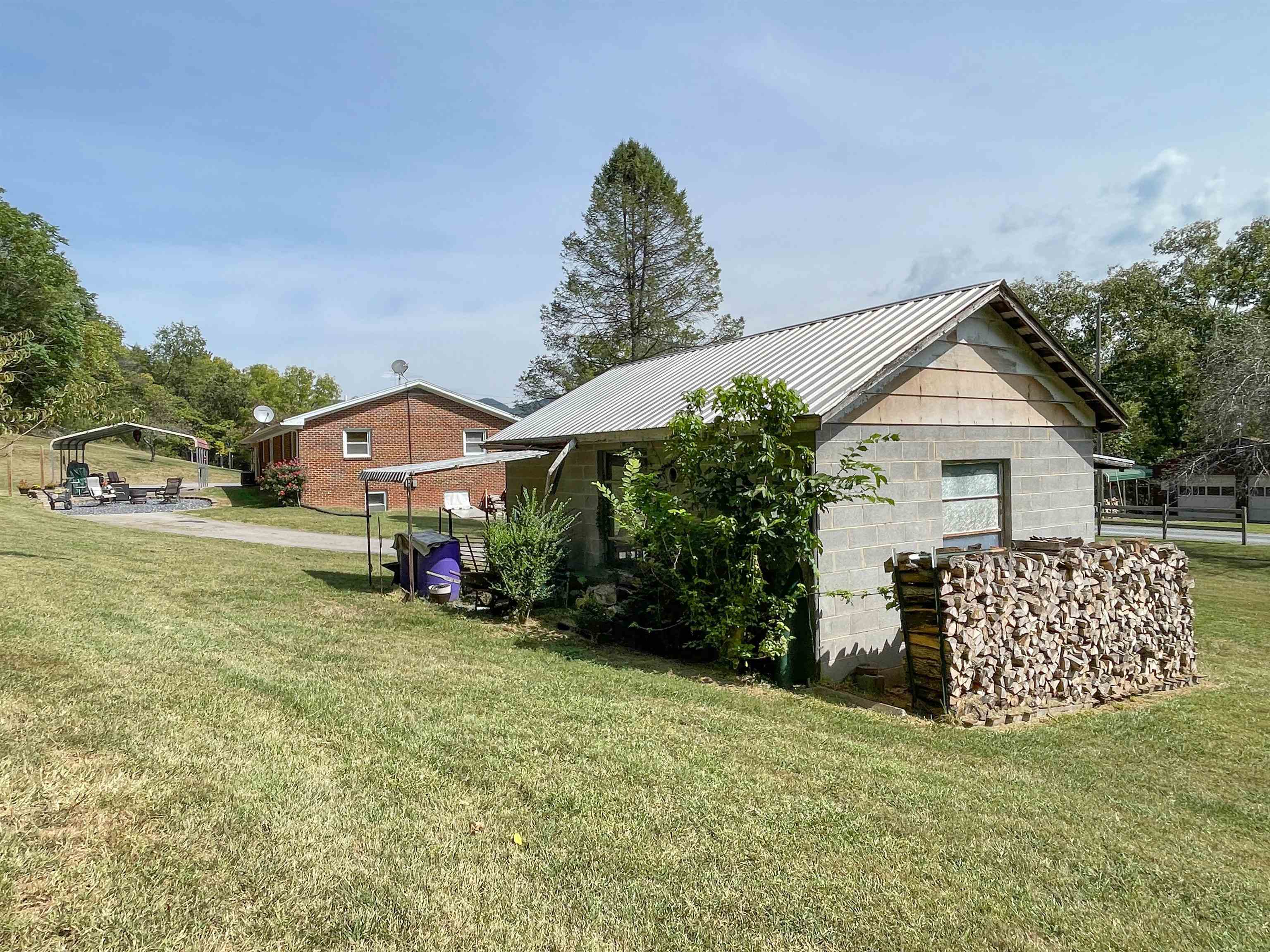 152 Keyes Mill Rd