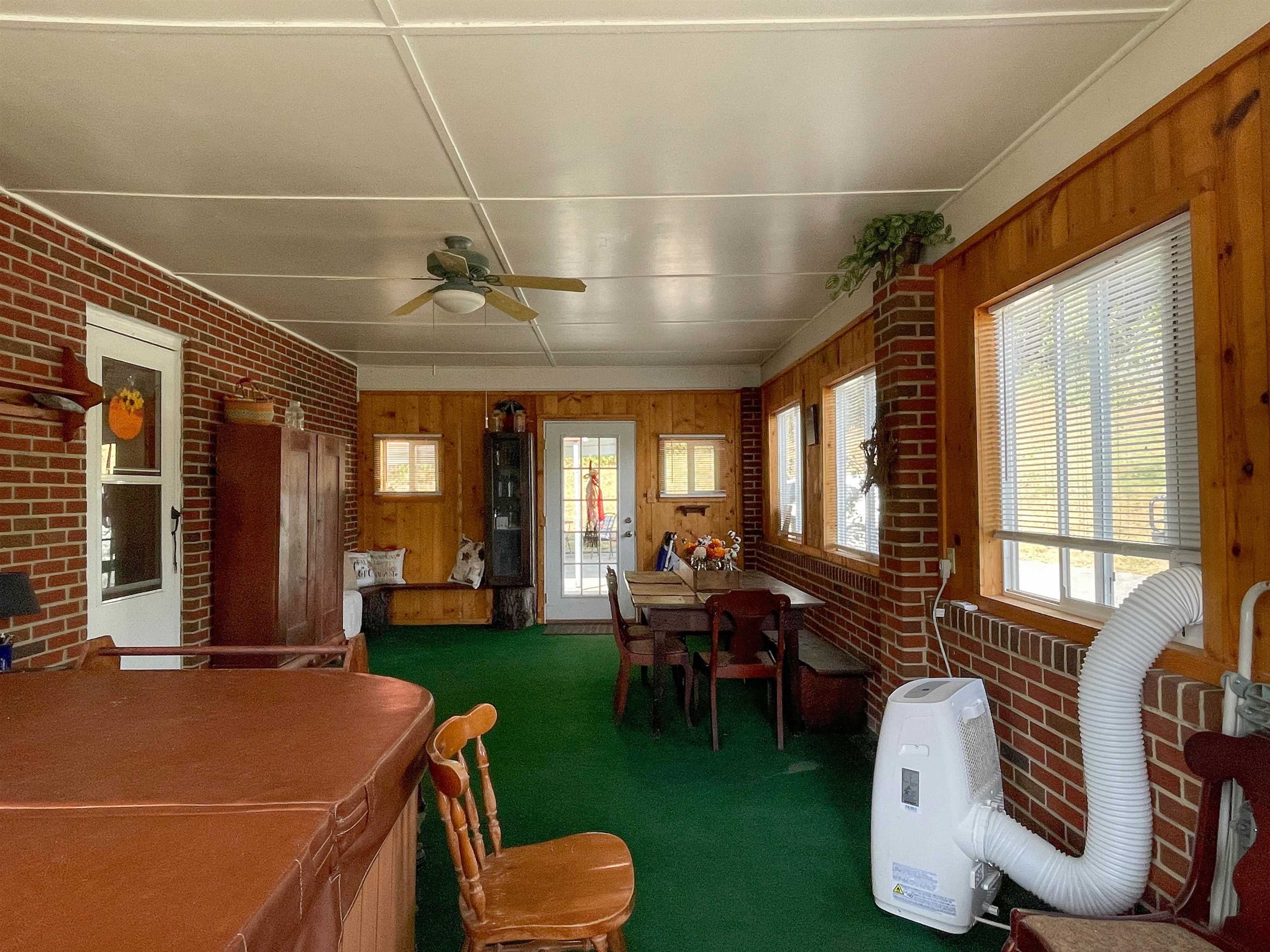 152 Keyes Mill Rd