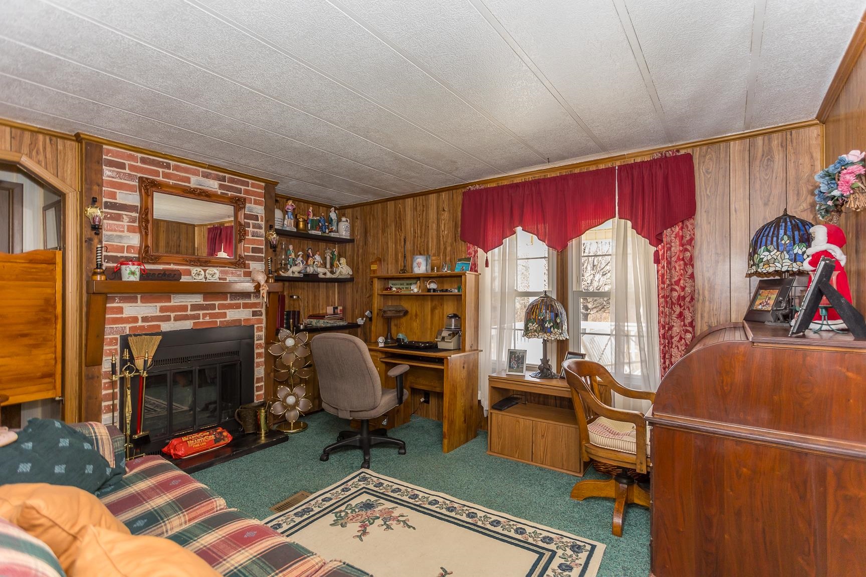 2518 Estaline Valley Rd