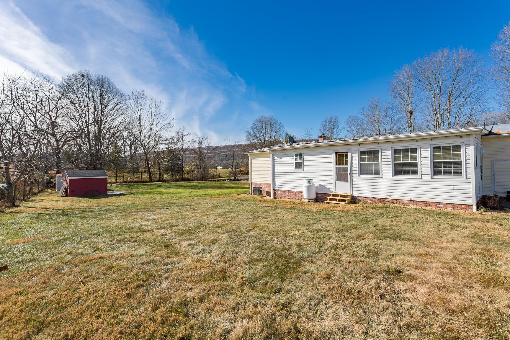 2518 Estaline Valley Rd