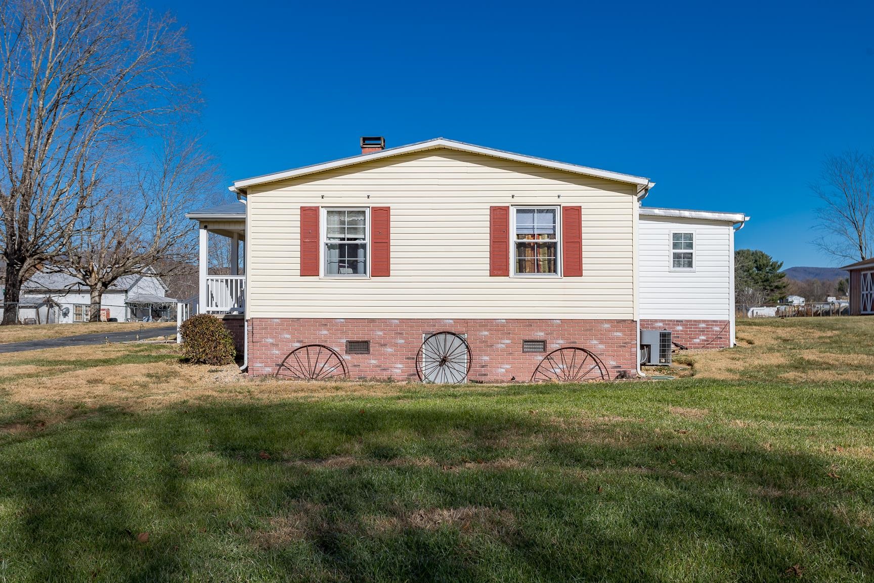 2518 Estaline Valley Rd