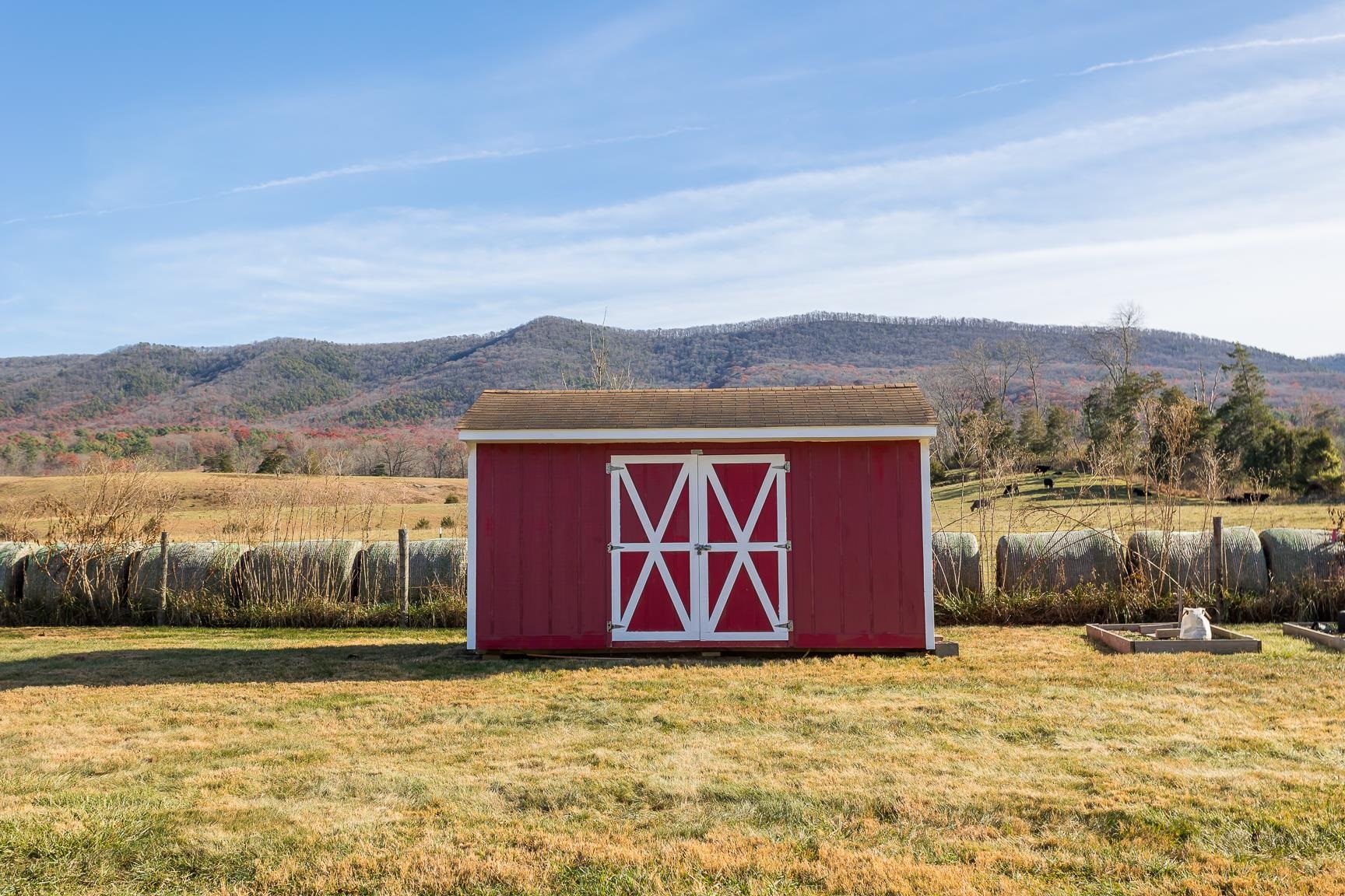 2518 Estaline Valley Rd