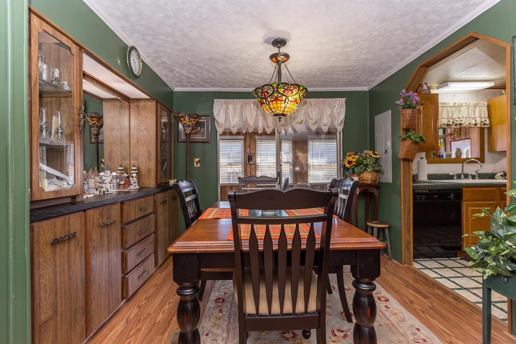 2518 Estaline Valley Rd