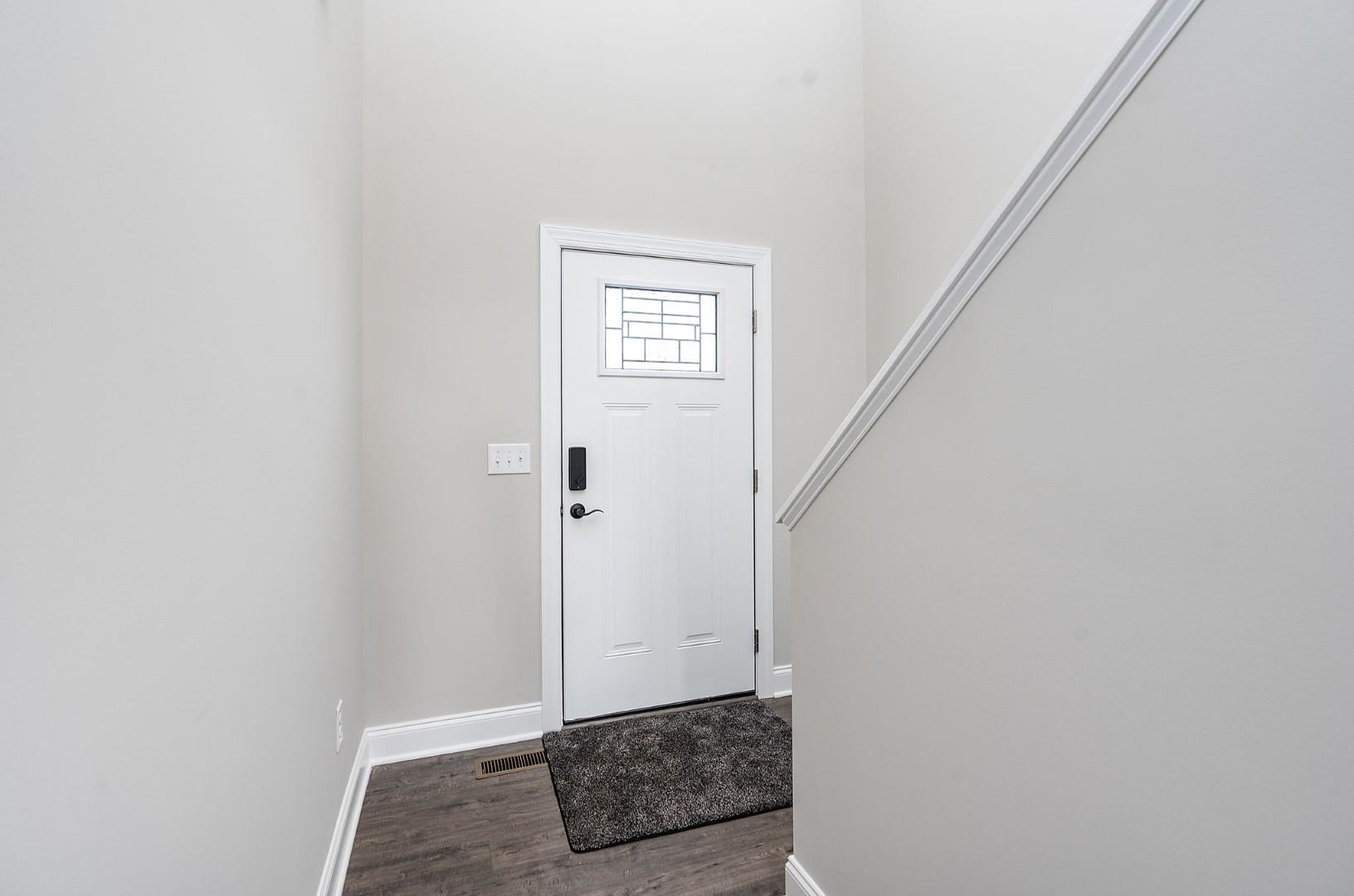 114 Chamberlain Dr