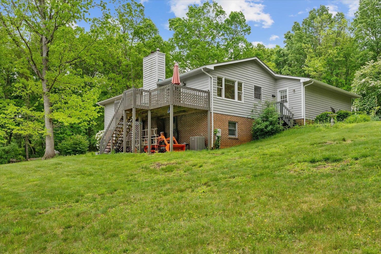592 Stover Shop Rd