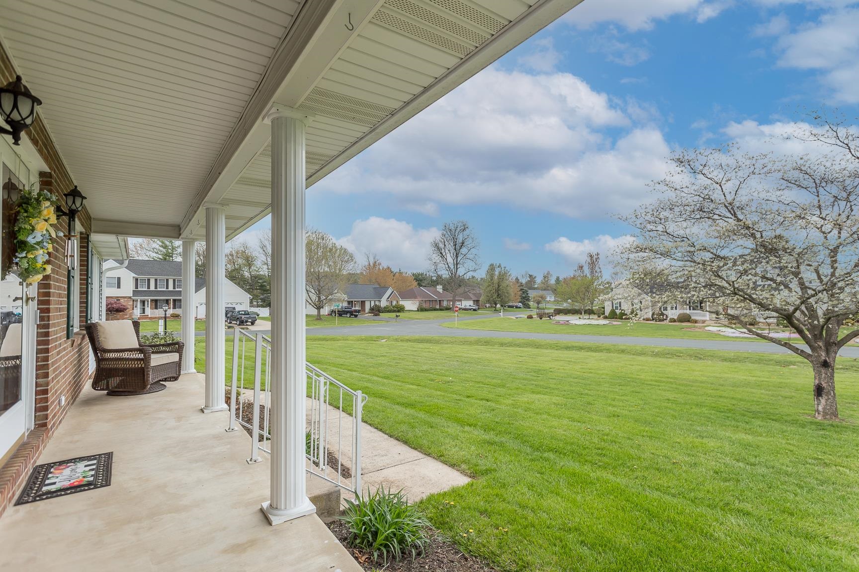 40 Sunset Dr