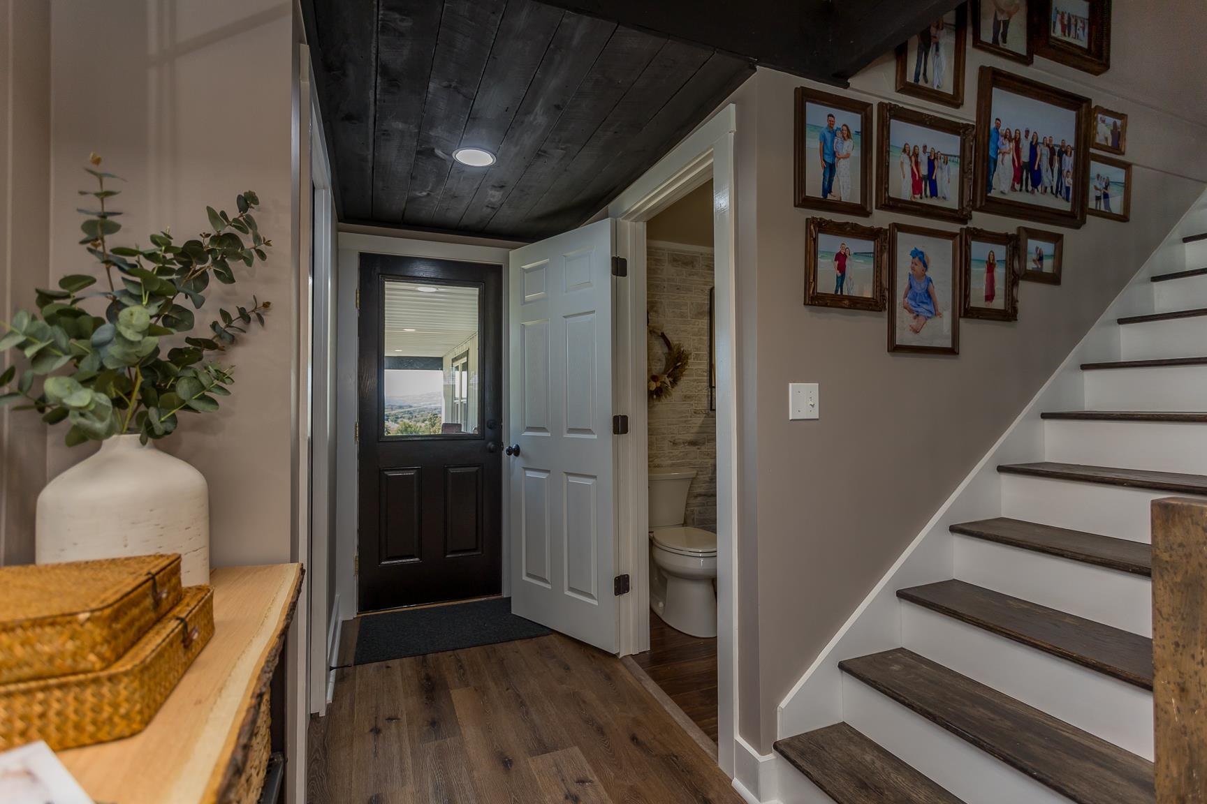 112 Twin Hill Rd