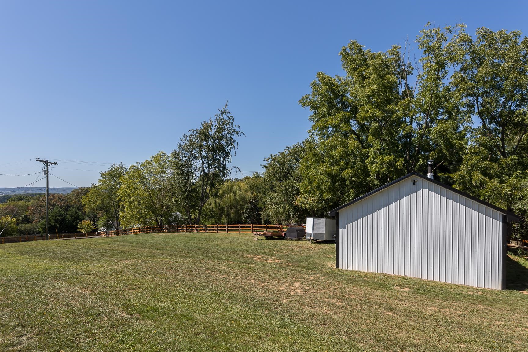 112 Twin Hill Rd