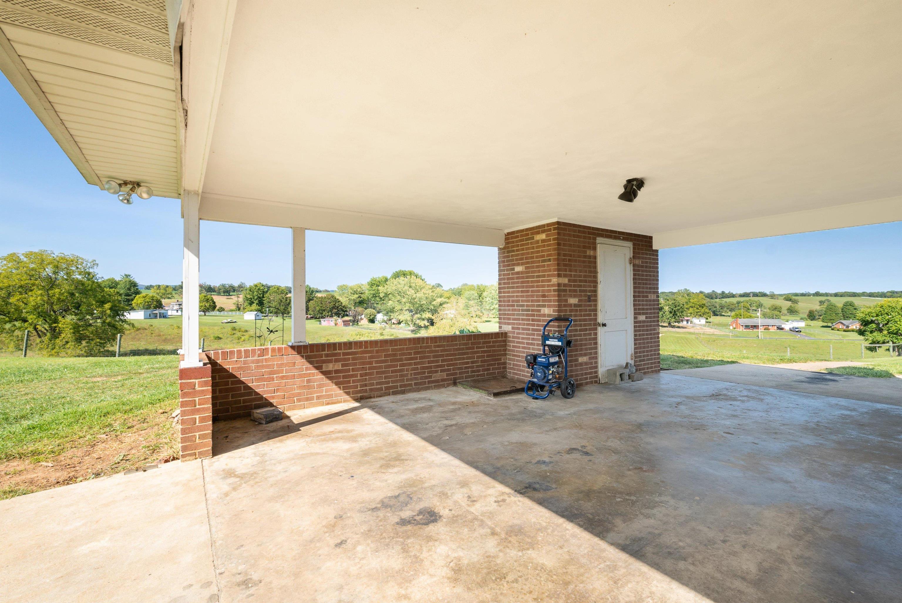 331 Whiskey Creek Rd