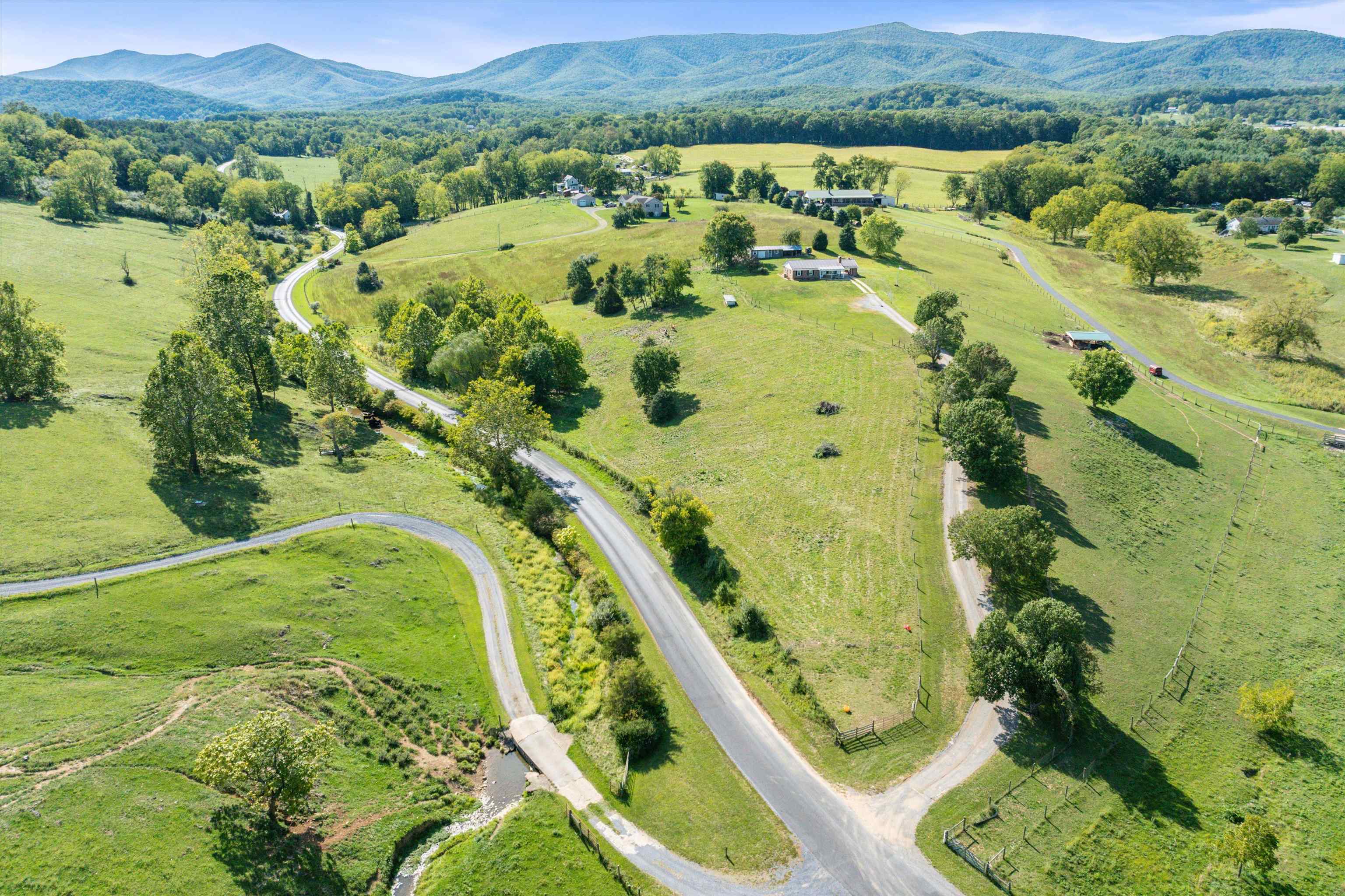 331 Whiskey Creek Rd