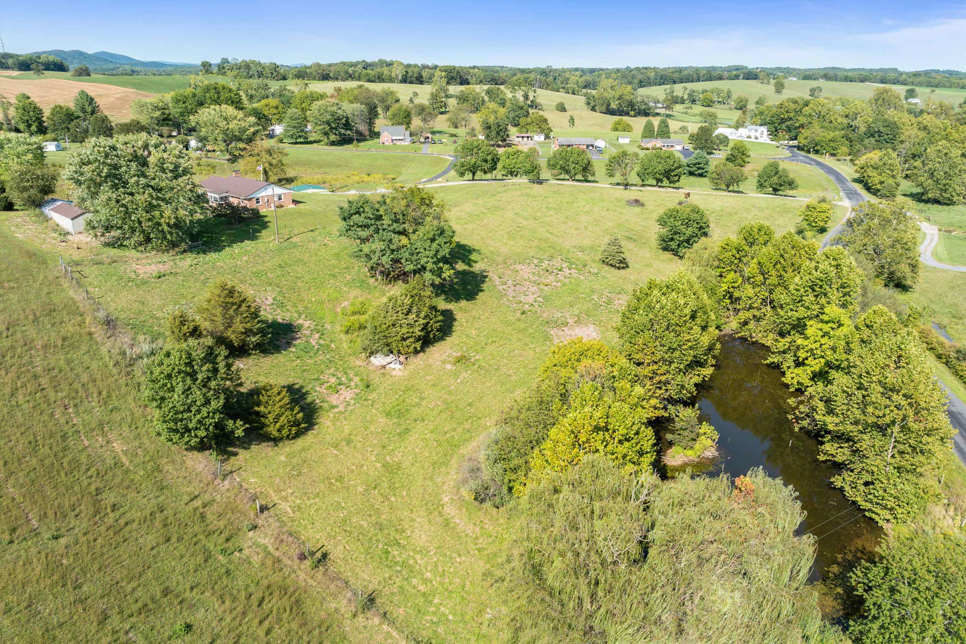 331 Whiskey Creek Rd